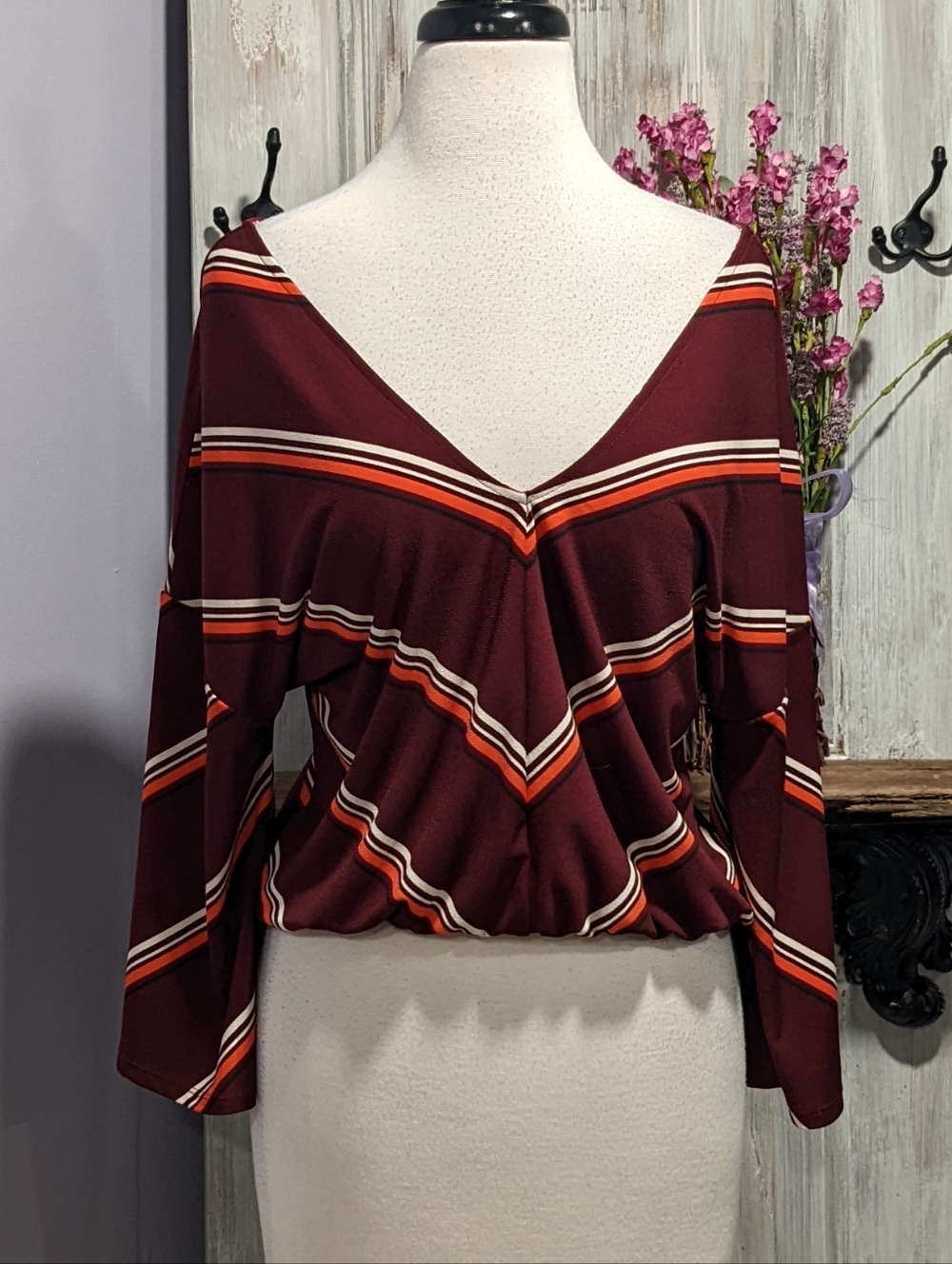 NWOT Express Striped Cropped V-neck Blouse